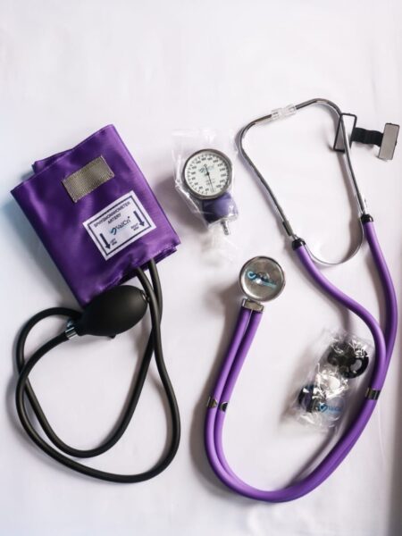 Fonendoscopio + Tensiometro Kit (Morado)